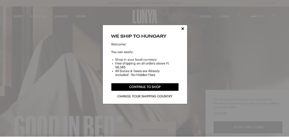 Website personalization example from Lunya based on location